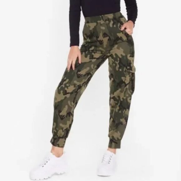 Green Camo Jogger Sweatpants - Picture 1 of 5